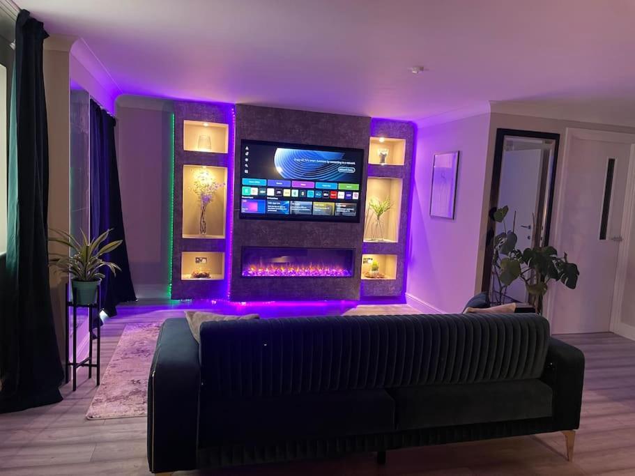 The Exclusive Jacuzzi Apartment Birmingham Extérieur photo